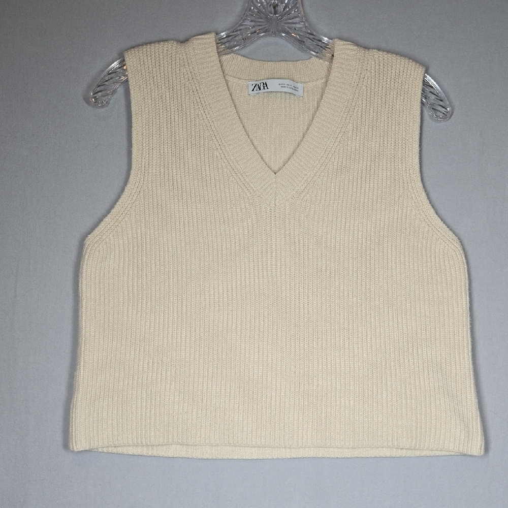 Zara Cream V-Neck Sweater Vest
